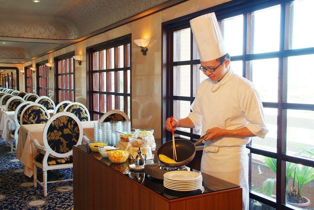 天下南隅 Provintia Hotel Тайнан Екстериор снимка