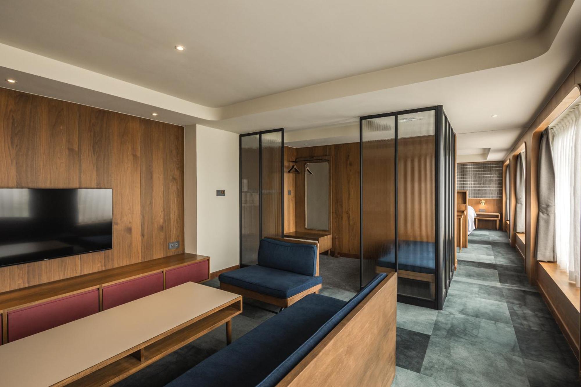 天下南隅 Provintia Hotel Тайнан Екстериор снимка