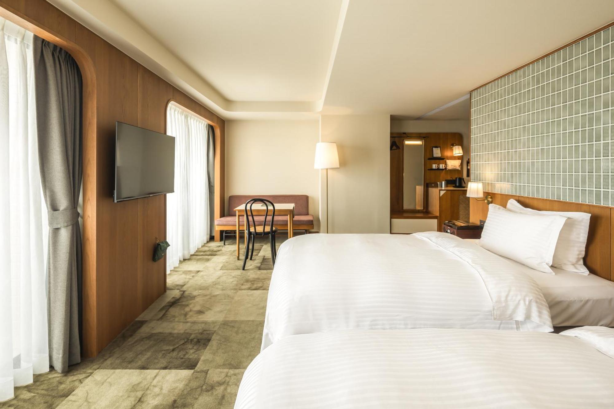 天下南隅 Provintia Hotel Тайнан Екстериор снимка
